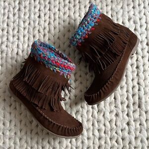 Brown Moccasin Colorful Rag Rug Trim Sparrow by Steve Madden | size 7